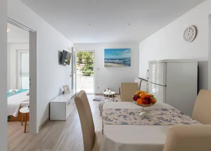 Seaview Sparkle Iskra - Povlja, Brac 波维尔亚